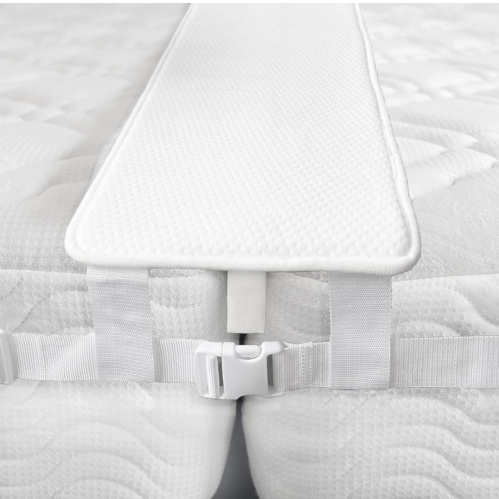 Luxurious White Mattress Connector
